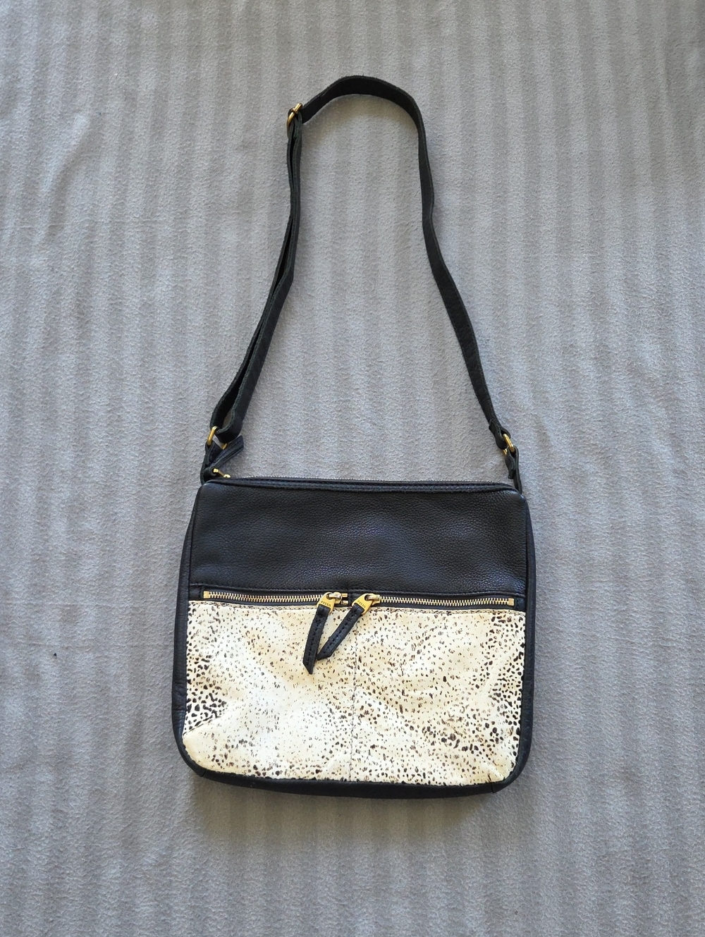 Fossil Black and Cream Leather Crossbody Shoulder Bag